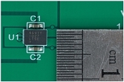 3．6 V輸入、雙路輸出μModule降壓穩壓器以3 mmｘ4 mm小尺寸為每通道提供2 A電流