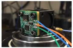 10 kHz MEMS加速度計(jì)，提供4 mA至20 mA輸出，適合狀態(tài)監(jiān)控應(yīng)用