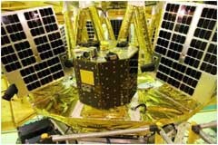 緊湊而牢固的連接器在Gauss CubeSat部署任務中至關重要