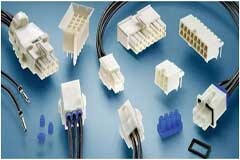 一款理想的MATE－N－LOK連接器什么樣？本文告訴你~~