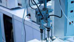 瑞薩電子解析機器人技術演進：從電源設計到氮化鎵技術的核心作用