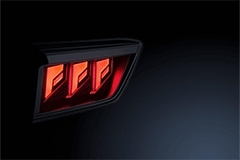 海拉發布基于芯片的車燈技術“高分辨率固態照明”