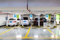 新電途拿下9成市場，汽車充電網絡全面共享化的終點還遠嗎？