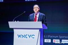 2022世界新能源汽車大會(huì)主論壇 高通公司中國區(qū)董事長孟樸主題演講