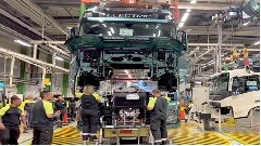 突破性進(jìn)展，沃爾沃卡車公司開(kāi)始批量生產(chǎn)重型電動(dòng)卡車