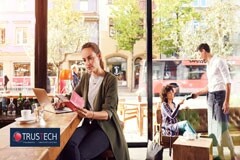 英飛凌參加TRUSTECH 2023：在迷你機(jī)場(chǎng)展區(qū)演示基于TEGRION和SECORA Pay解決方案進(jìn)行的高性能證照身份識(shí)別和支付交易