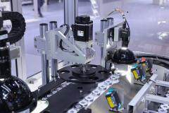 歐姆龍自動化兩大技術首展進博，引領智能制造新變革