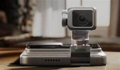 ROBOT PHONE要來了！榮耀CEO李健稱明年推機器人手機：你的手機自己會動