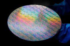 國內首條！12寸硅光芯片流片平臺在武漢光谷投用