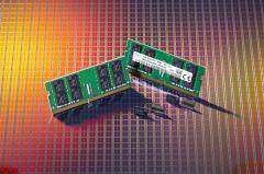 DRAM缺貨潮或持續(xù)至2027年 全球存儲(chǔ)巨頭目標(biāo)價(jià)再迎上調(diào)