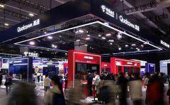 高通攜“智能入端”多項成果亮相2025電信大會，獲頒“終端測試質(zhì)量卓越獎”