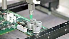 Dymax 9773 加固型膠粘劑正式發(fā)布，滿足航天級(jí)低釋氣要求